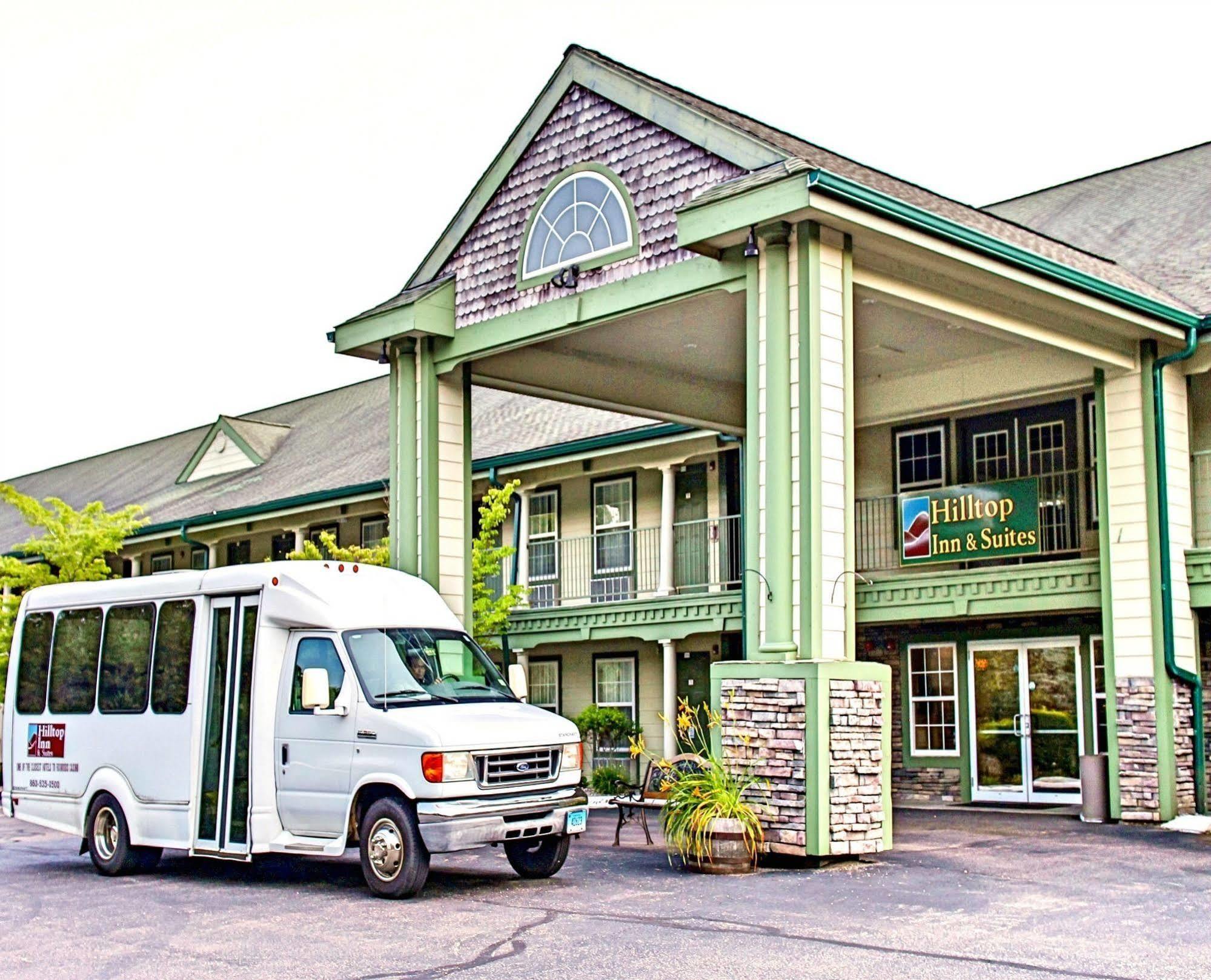 Hilltop Inn & Suites, Near Foxwoods Casino North Stonington Exterior photo